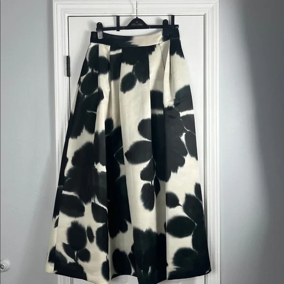 Brooks Brothers Floral A-Line Maxi Skirt in Twill - Picture 13 of 14